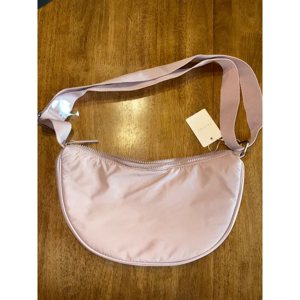 Primark Crossbody Bag Half Moon‎ Hobo Purse Adjustable Strap Pink - Image 5