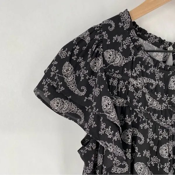 LOFT Paisley Ruched Flutter Sleeve Mixed Media‎ Top Lightweight Chiffon - Image 5