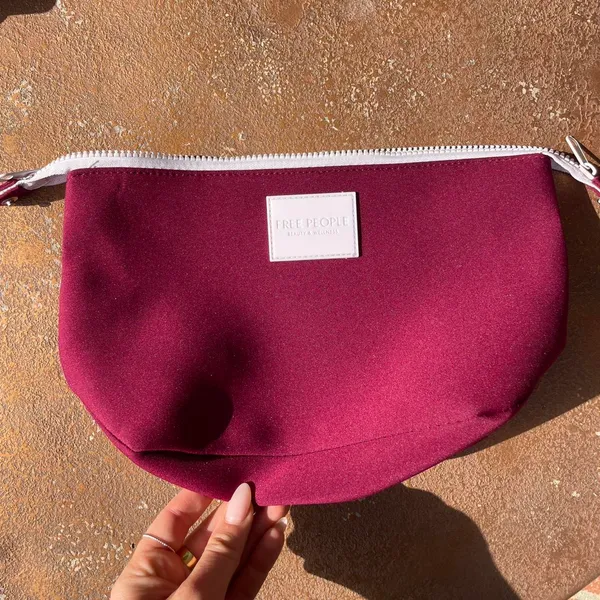 NEW free people maroon purple qutumn cosmetic / makeup bag with clip detail Travel vacation - Image 5