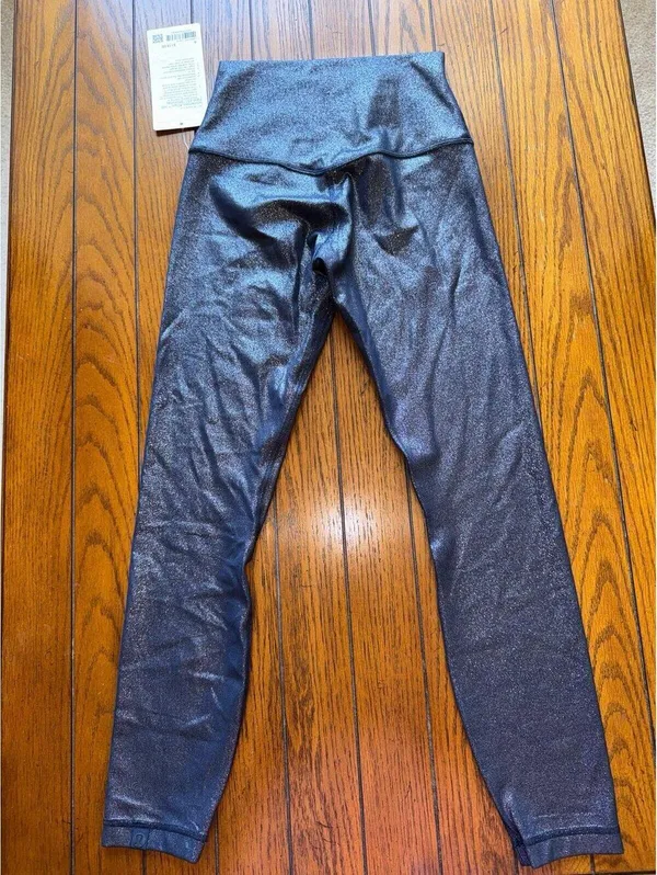Lululemon Size 4 Align HR 25" Shimmer, Luxe Shine Foil True Navy/Silver NWT - Image 2