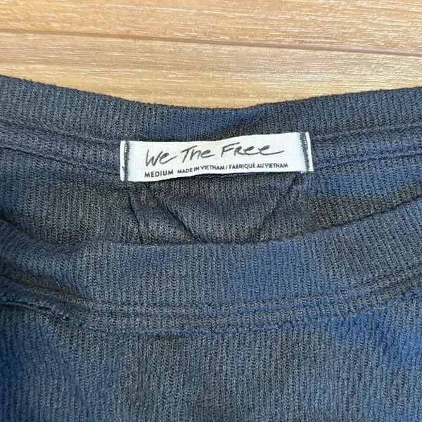 We‎ the free free people gray long sleeve therma size large women’s - Image 4
