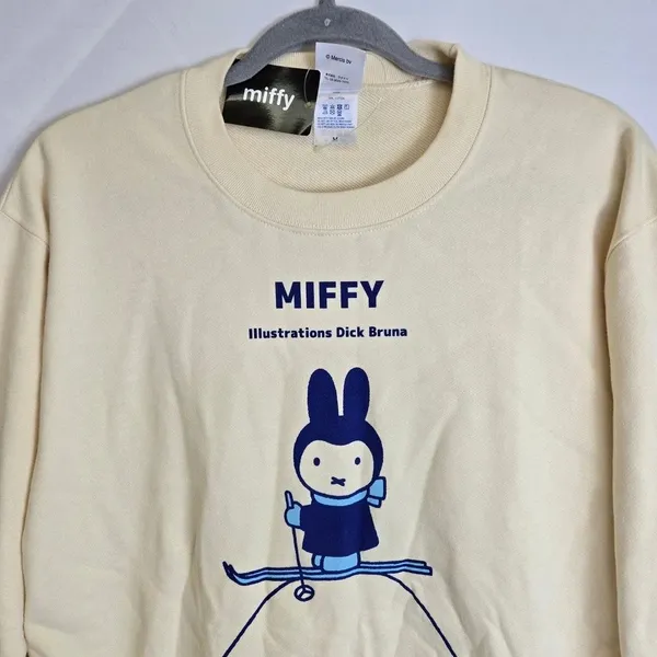 Miffy Style Limited Edition Skiing Crewneck Sweatshirt Cotton Medium New - Image 8
