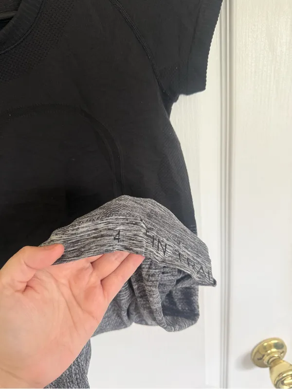 Lululemon Swiftly Tech Short Sleeve Crew - Image 4