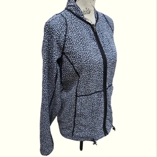 Lululemon Fast Track Reversible Zip-up Jacket Black‎ White Women's size 6 - Image 9