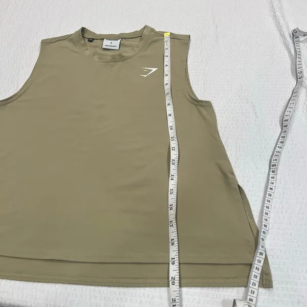 Gymshark tan/beige tank top women small - Image 7