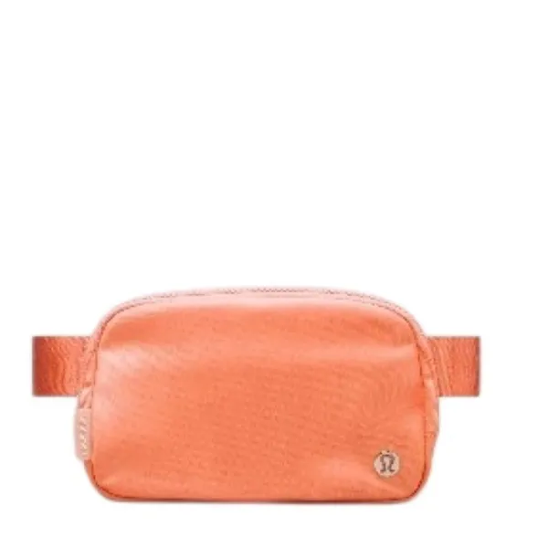 Lululemon Everywhere Belt Bag 1L Coral Kiss Crossbody - Image 6