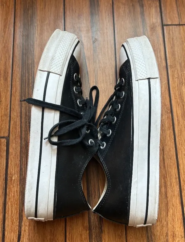 Converse Women’s Black Low Top Sneakers - Image 5