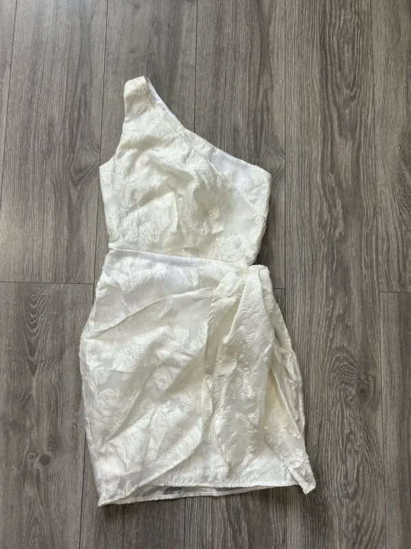 New Showpo BRAILEY Mini Dress One Shoulder Wrap Front Dress Size XS $119 - Image 9