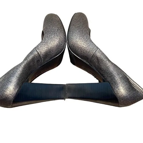 Calvin Klein Womens Elita Cosmopolitan Pump Heel‎ Shoes Metallic Silver Size 6.5 - Image 6