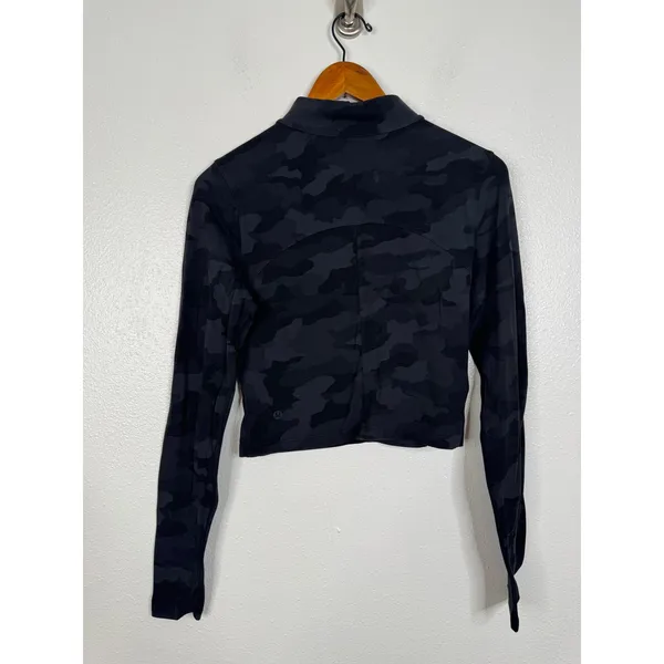 Lululemon Mock Neck Cropped Long Sleeve Top Heritage 365 Camo Deep Coal‎ Black - Image 2