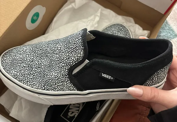 Size 8 - Image 2