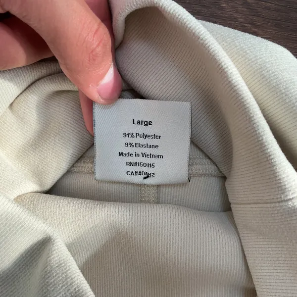 Varley Funnel Neck Pullover Cream Contrast Piping Thumbhole Large Athleisure - Image 3