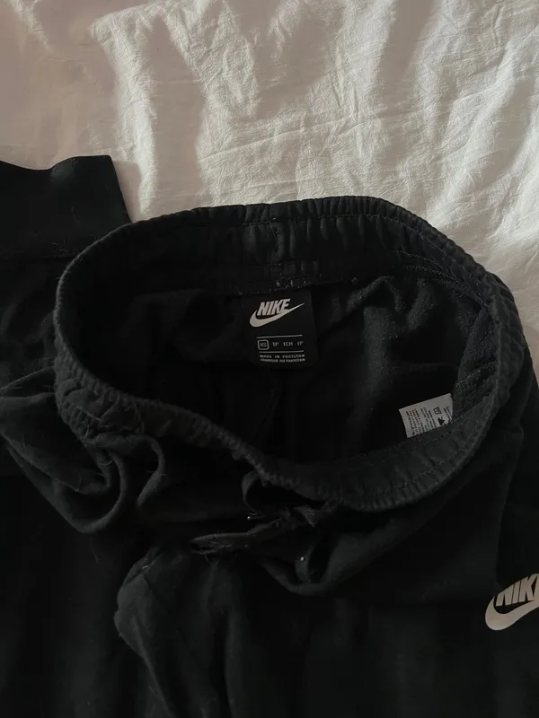 Nike Joggers - Image 2