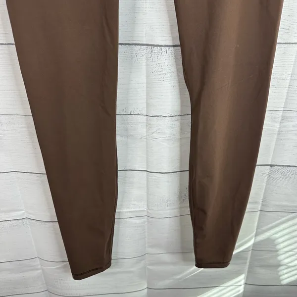 Everlane Womens size Medium Perform Ankle Leggings Brown - Image 4