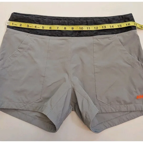 Helly Hansen Women's Sz L Athletic Hiking Running Outdoor Utility Casual Shorts - Image 2