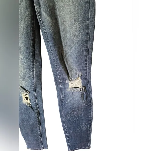 PAIGE Verdugo ultra Skinny distressed jeans size 23 - Image 4