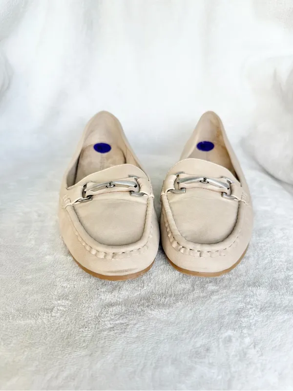Aerosoles Womens Day Drive Beige Closed Toe Loafers 8.5 - Image 4