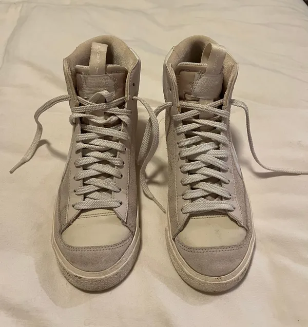 Nike Blazers - Image 2