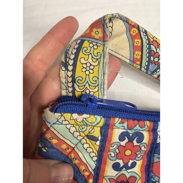 Vera Bradley Crossbody Bag Paisley Floral Quilted‎ Cotton Purse Adjustable Strap - Image 5