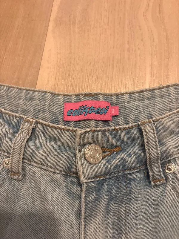 Edikted Jeans - Image 3
