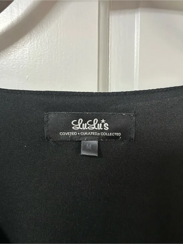Lulu's Black Chiffon V-Neck Cold-Shoulder Tunic - Image 3