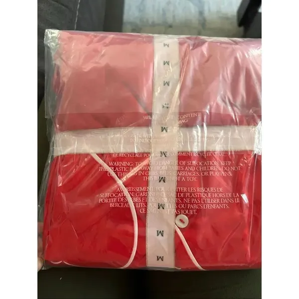 Victoria’s Secret signature satin long sleeve red pajamas set size medium NEW - Image 5