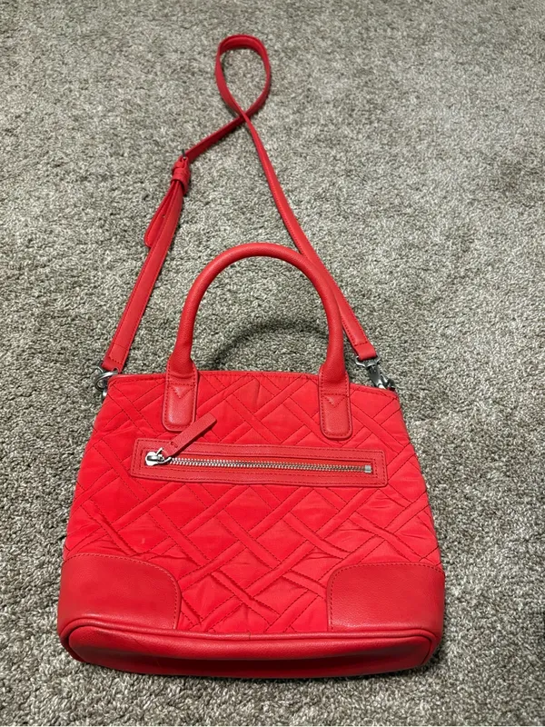 (Vera Bradley) Quilted Red Day Off Crossbody Bag: 9” x 10” - Image 2