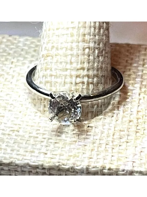Vintage 70s Uncas Signed Clear Solitaire Crystal Silver-Tone Ring Size 9 - Image 2