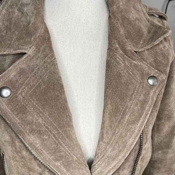 Blank NYC Taupe Suede Moto Jacket Classic Biker Style timeless size small - Image 6