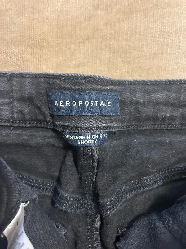 Aeropostale Black Vintage High Rise Jean Shorts 🖤 - Image 2