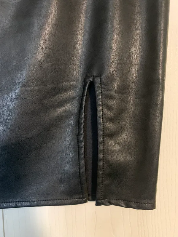 Charlotte Russe Black Faux Leather Skirt - Image 2