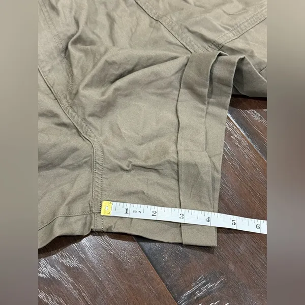 Abercrombie and Fitch Cargo Utility Shorts in Grey Size XL NWT - Image 5
