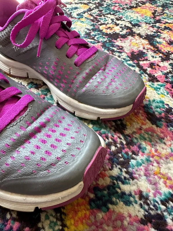 New Balance 775 Lace Up Running Sneakers Womens 7 Pink Gray - Image 4