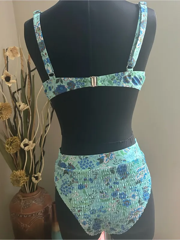 Floral Underwire Bikini Set in Aqua Blue - size L - Image 3