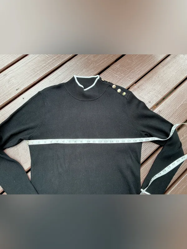 Calvin Klein Ribbed Button-Shoulder Women's Sweater🖤 - Image 7
