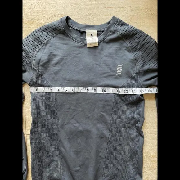 Second Skin Gray‎ Long Sleeve Athletic Top Women’s Size Large - Image 3