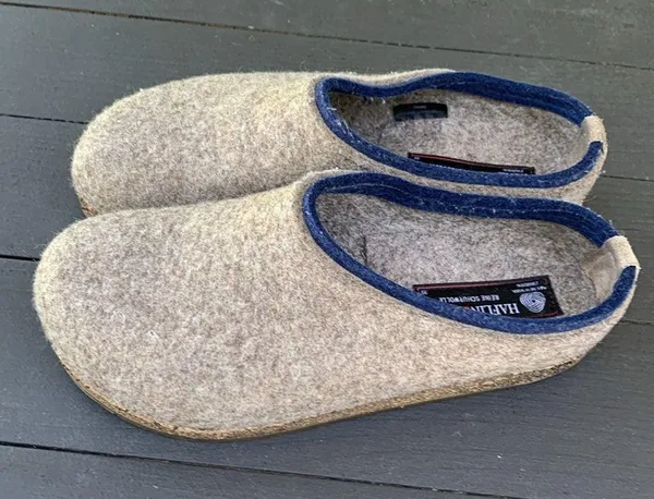 🚫SOLD🚫Haflinger Wool Slip On Shoes Size 39 - Image 3