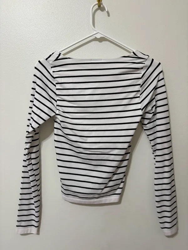 Altar'd State Long Sleeve - Image 3