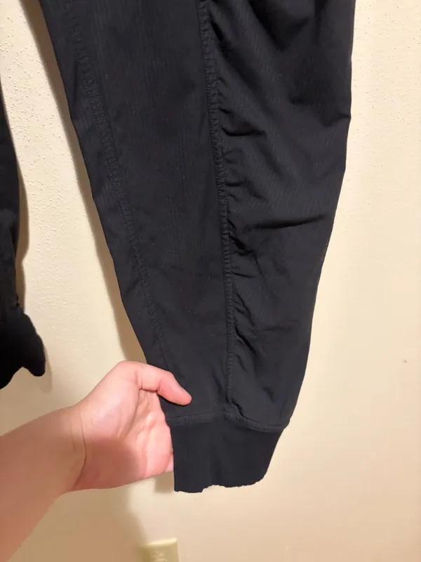 Lululemon Dance Studio Mid-Rise Jogger Pants Black - Image 8