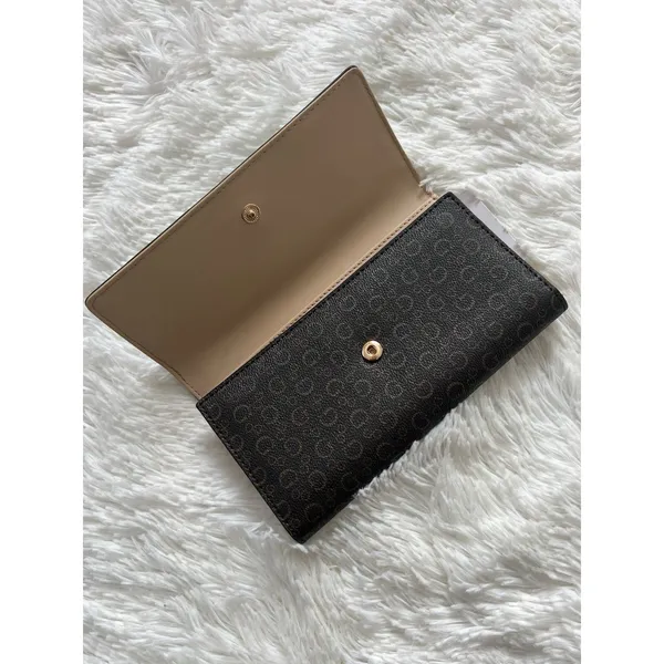 NWT GUESS Brown G Logo Print Trifold Wallet Snap Organizer Triangle Plaque - Image 6