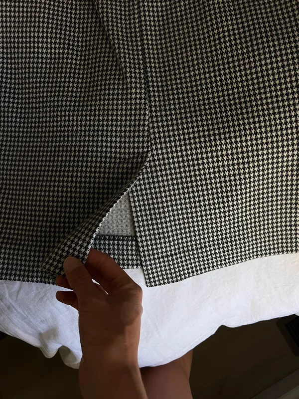 Ann Taylor pencil skirt - Image 4