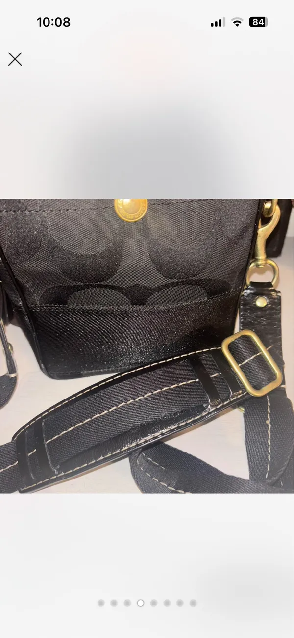 Coach vintage legacy collection camera bag - Image 4