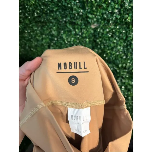 NoBull Project Tan Sand NWT Cropped Leggings Sz Small - Image 4