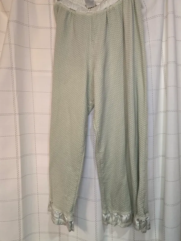 Calispia Lounge/Jammies Green - Image 5