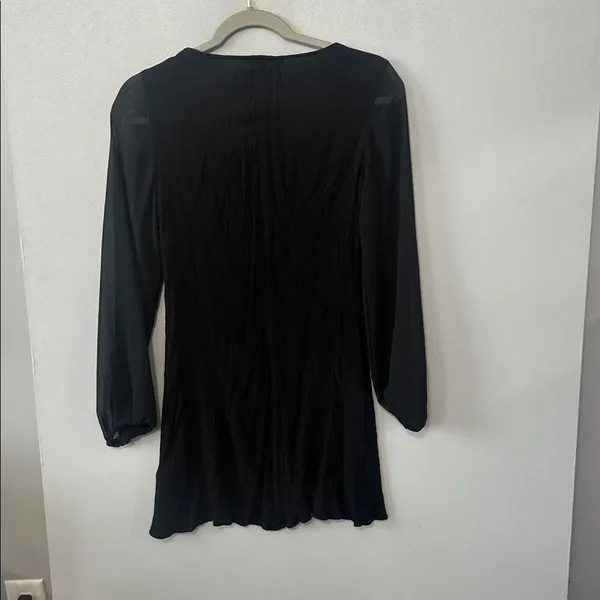 Express Women Dress Black V-Neck Sheer Sleeve Mini Size Extra Small - Image 4