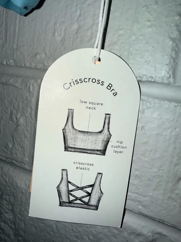 NWT BLOGILATES women’s crisscross bra sz SMALL ✨ - Image 2