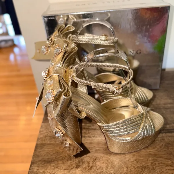 Azalea Wang Gold Platform Heels Rhinestone Bow Sandal Women 8.5 Barbiecore Party - Image 9