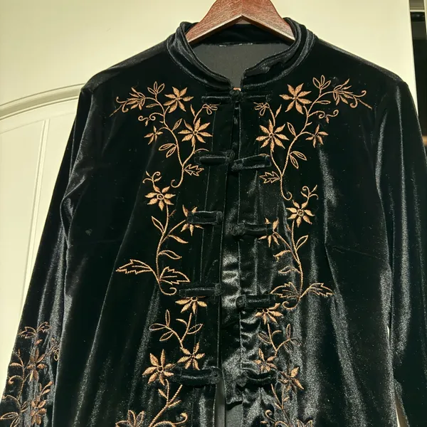 Coldwater Creek Black Velvet Floral Jacket - Image 2