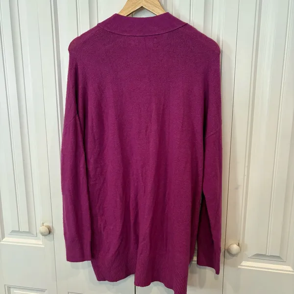Loft‎ Purple Button Front Cardigan Size Medium - Image 2