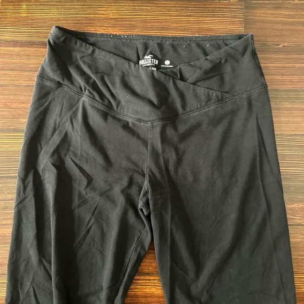 Hollister Black Flared Leggings - Image 2